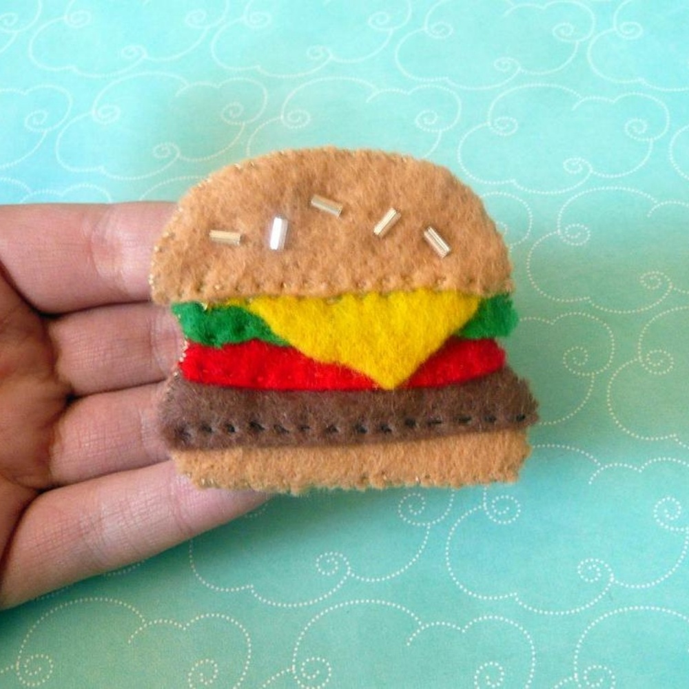 Hamburger Handmade Felt Pin - Picture 2 of 5